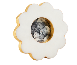 CIRCLE SCALLOP MARBLE FRAME